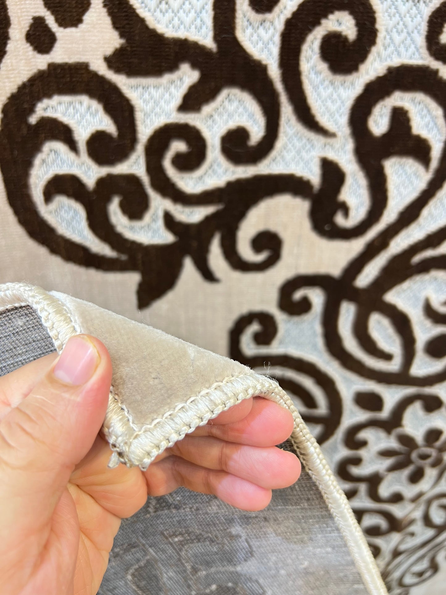 Tapis royale beige