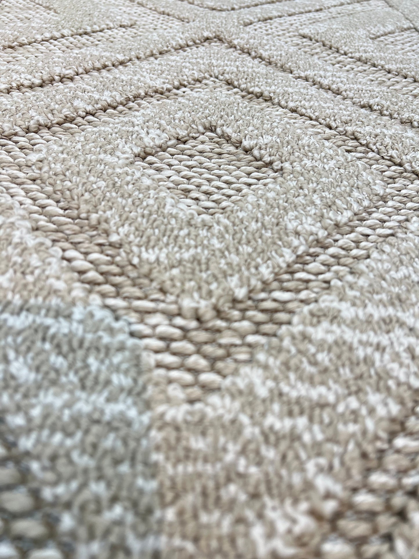 NICE beige