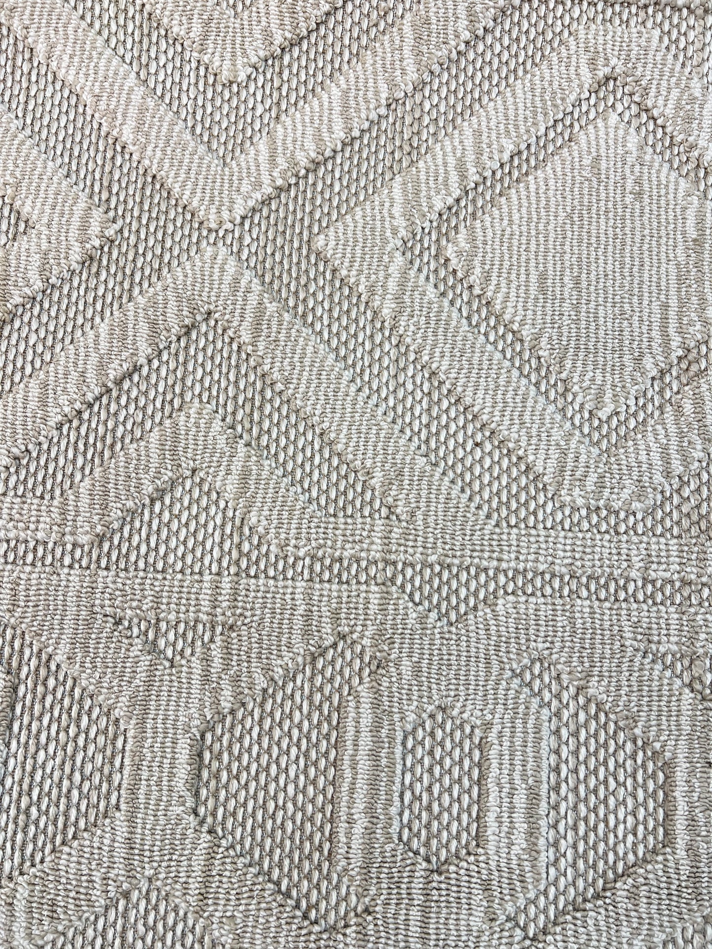 Khouloud beige